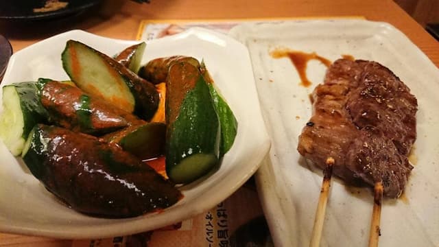 鳥貴族 六地蔵店 - サブ画像1