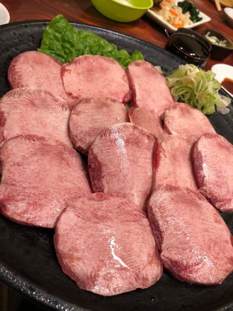 炭火焼・酒処 やきや
