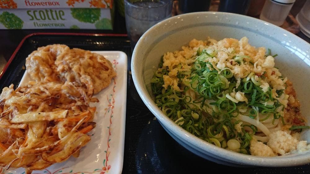 セルフうどん やま 住吉店