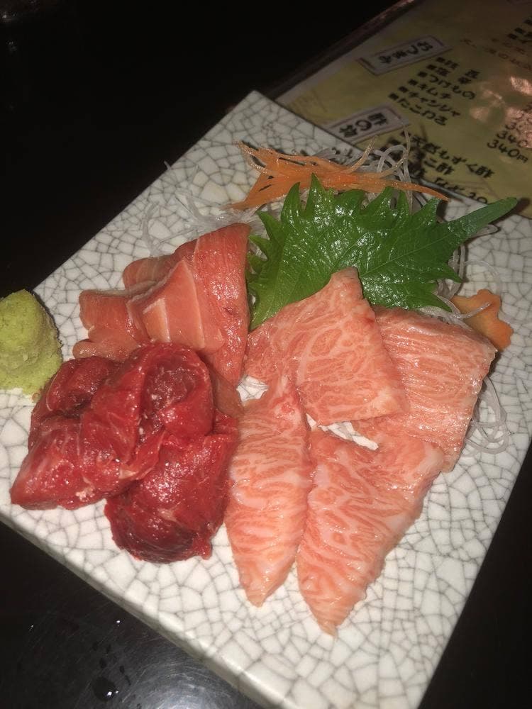 呑み喰い処 太美飯場屋