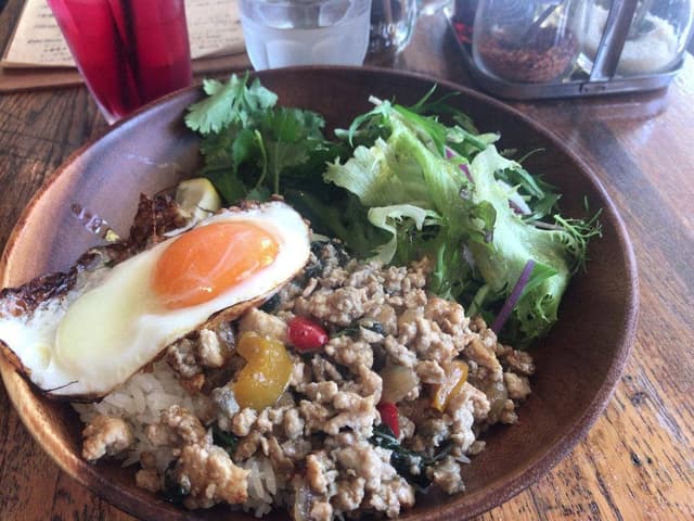 パクチー屋+カフェ - サブ画像1