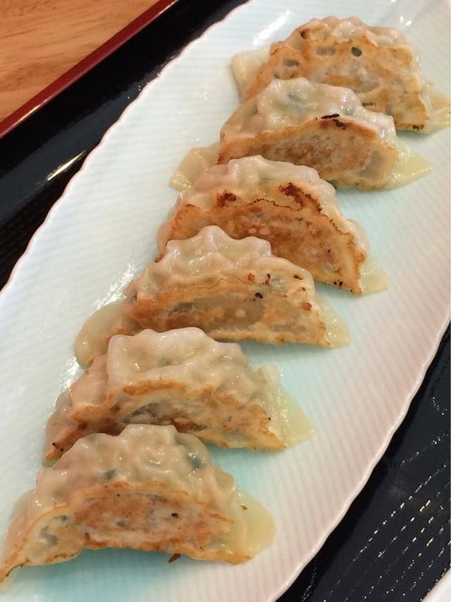 リナーズ餃子 - サブ画像3