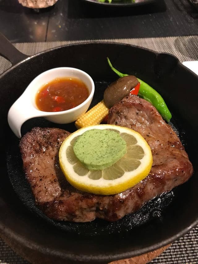 ザ・リヴィントン - サブ画像1