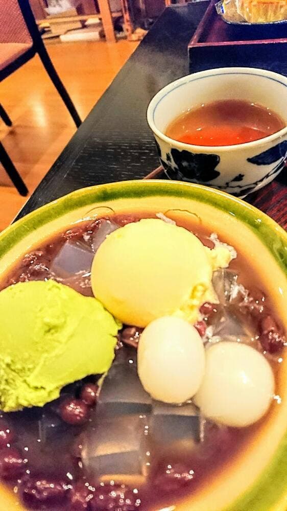 茶亭 椿