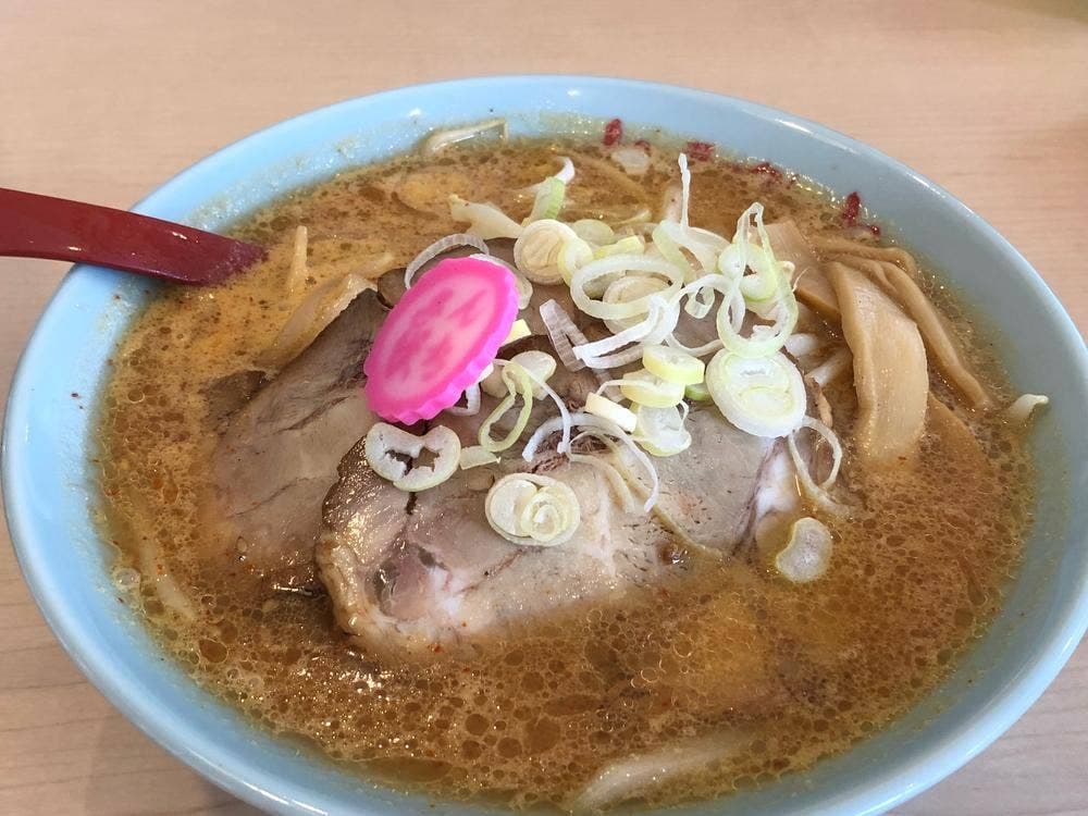ラーメンさんぱち 石山店