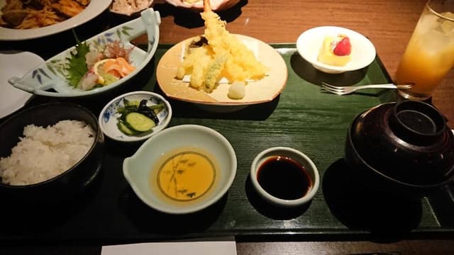 レストラン ロータス - サブ画像2