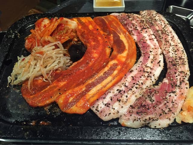 サムギョプサル専門店 BOO豚 - サブ画像1