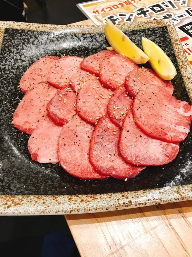 秩父焼肉ホルモン まる助 熊谷駅前店 - サブ画像1