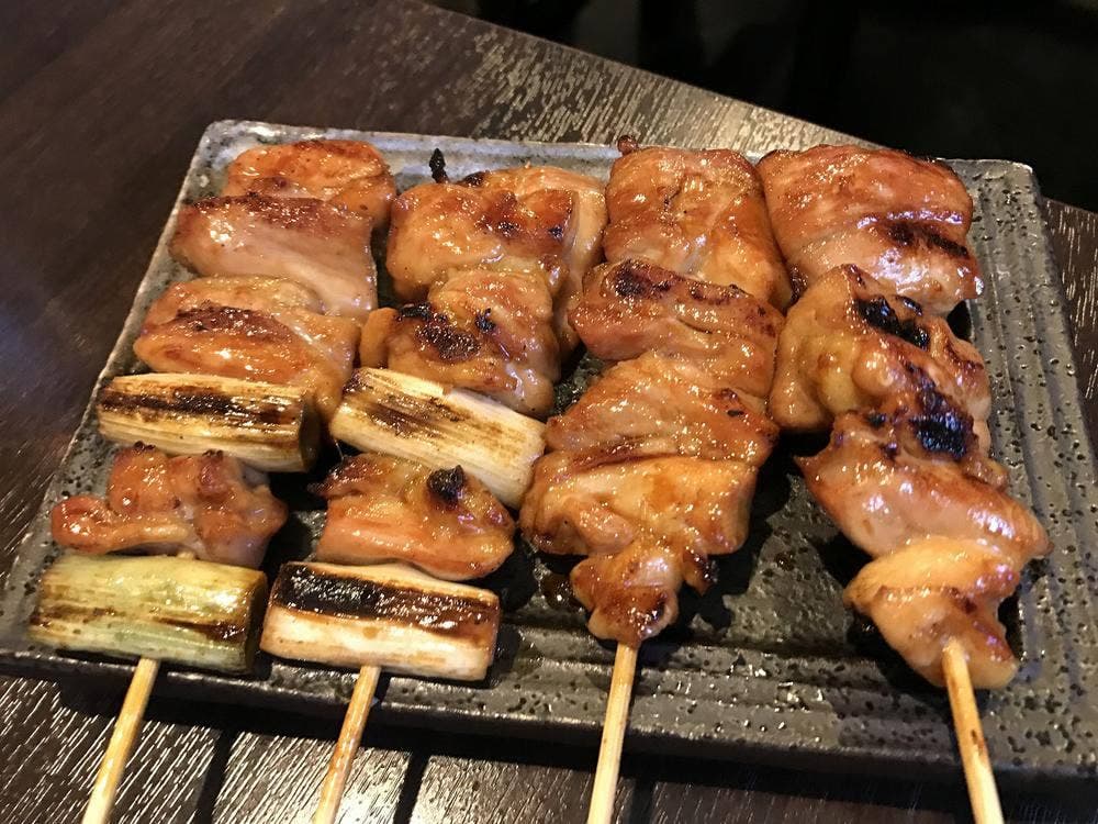 炭火焼鳥 もんじ