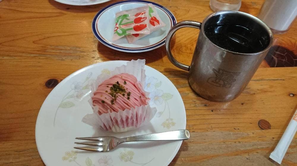 コメダ珈琲店 厚木妻田店