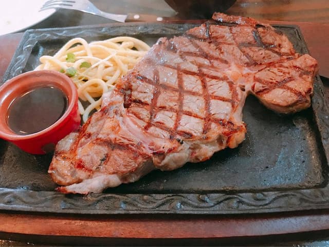 ステーキ&ハンバーグ HAWAII - サブ画像1