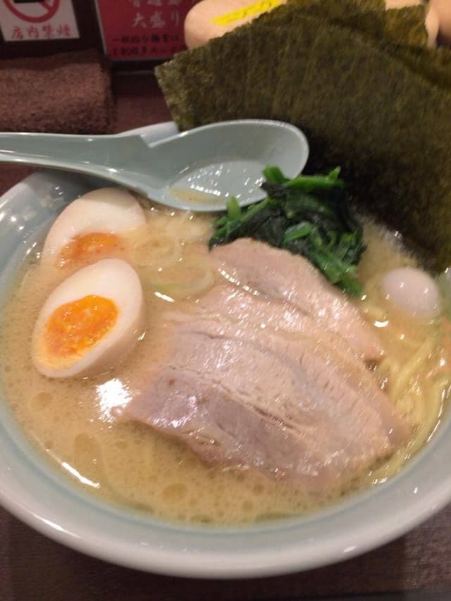 横濱家系ラーメン 祭家 - サブ画像3