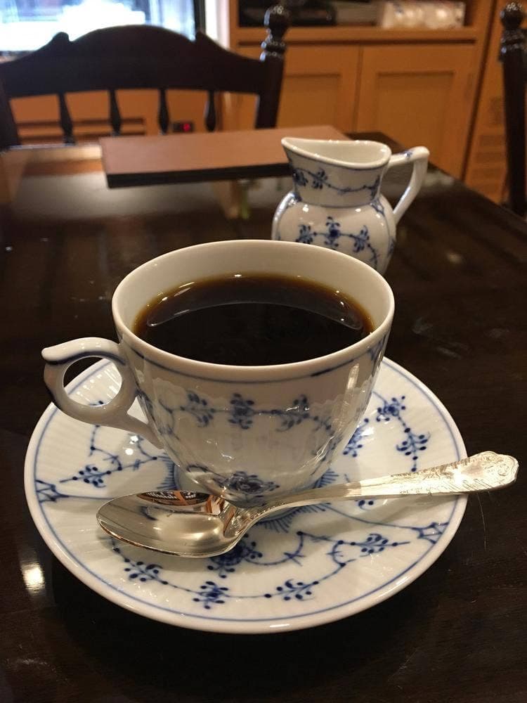 銀座和館 椿屋茶房 エミオ武蔵境店