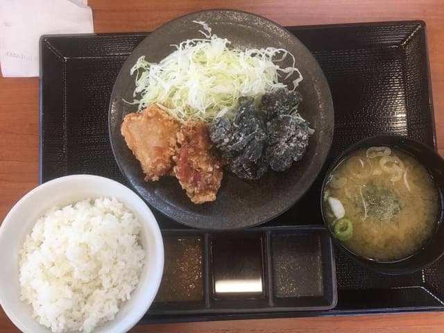 からやま さいたま町谷店 - サブ画像3