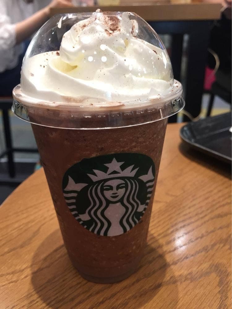 スターバックス コーヒー 西鉄天神高速バスターミナル店