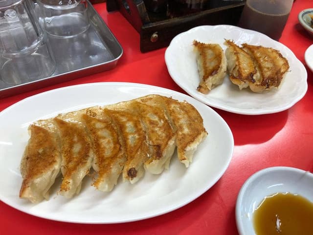 ぎょうざの龍門 ギョウザノリュウモン - サブ画像3