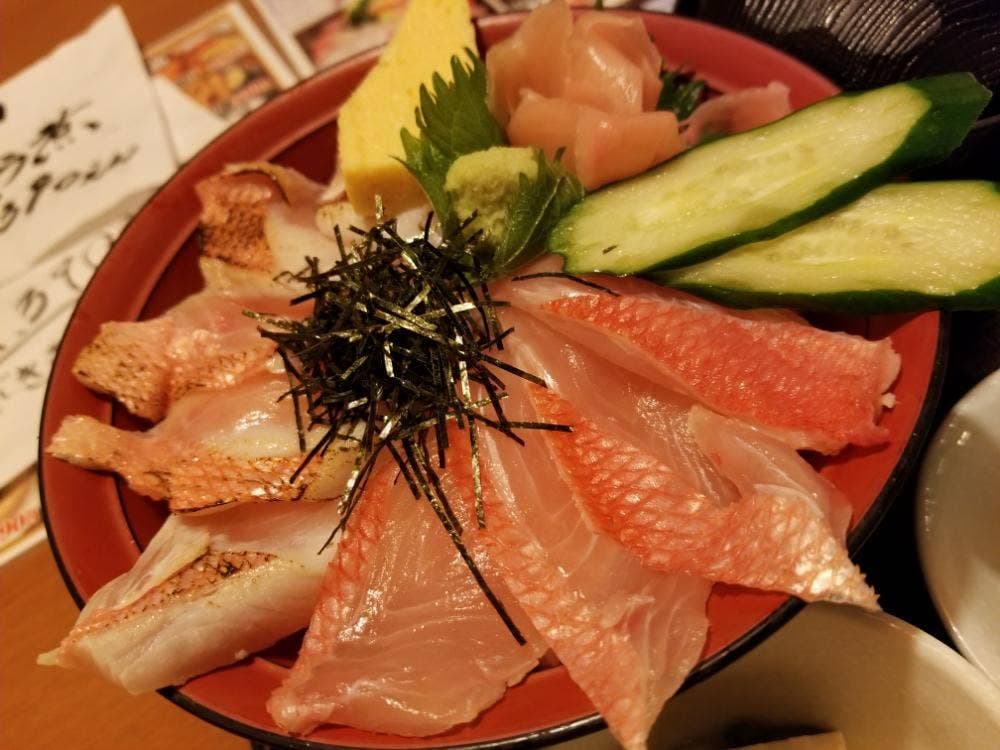 下田漁港直送 さかなや道場 伊豆急下田店