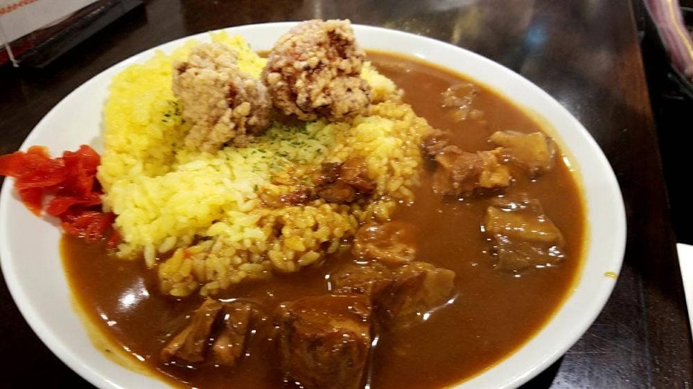スズメバチカレー