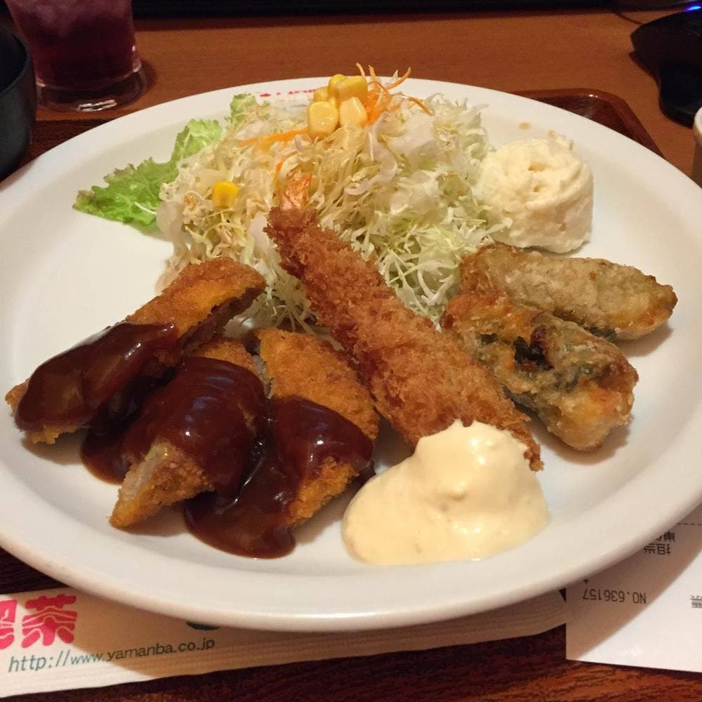 まんが喫茶山ん馬春日井西山店