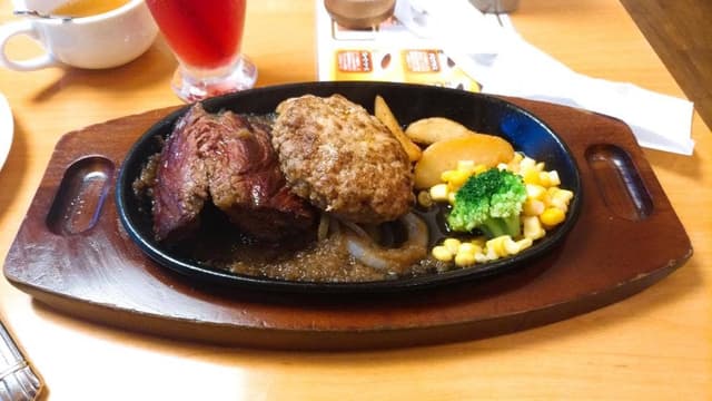 ステーキ宮 佐倉店 - サブ画像1