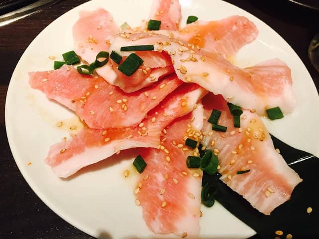 炭火焼肉 カルビちゃん 新宿店 - サブ画像1