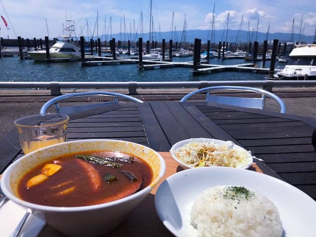カフェ&ダイニング ヘミングウェイ - サブ画像1