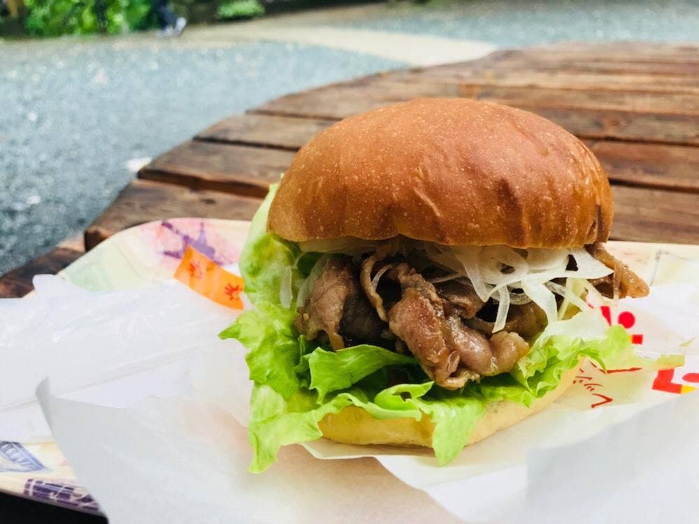 ハンバーガーショップからり 内子フレッシュパークからり