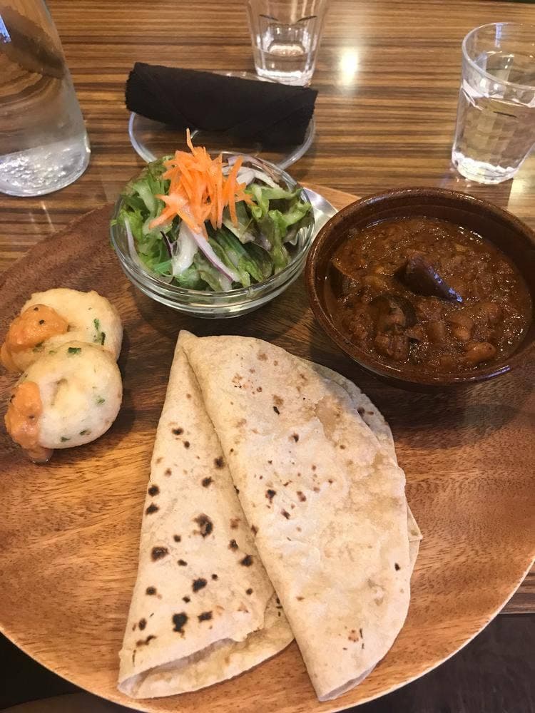 ヨガカフェ Sukham