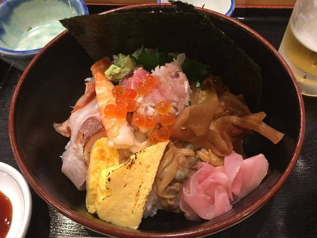 ハマグルメ とも栄鮨 - サブ画像1