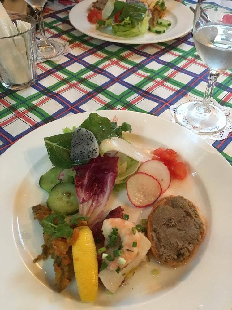 レストラン・ラ・ナプール