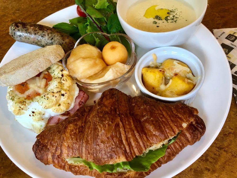 静かな森の温泉 隠れ宿 そらの詩