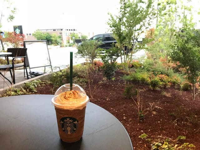 スターバックス コーヒー 中山寺店 - サブ画像3