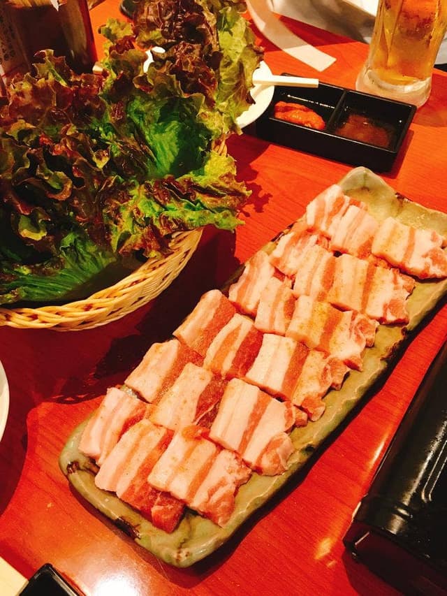 韓国料理・サムギョプサル食べ放題 豚まに - サブ画像3