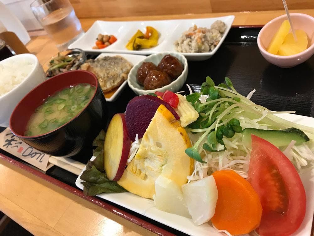 彩食キッチンBon やなぎ店