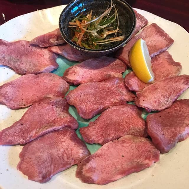 炭火焼肉しん - サブ画像3