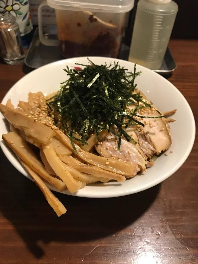 東京油そば本舗 神宮前店