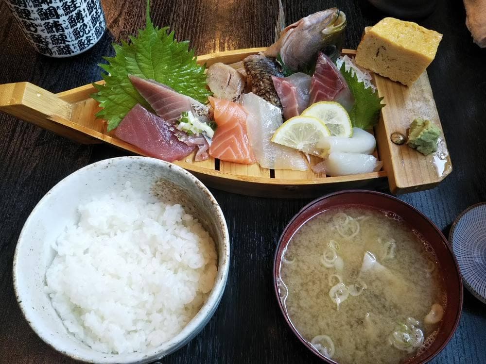 すし道楽 本店