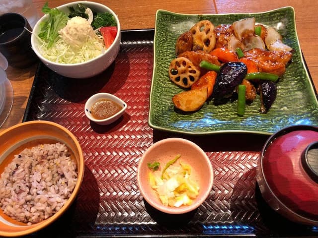 大戸屋ごはん処 巣鴨駅前店 - サブ画像3