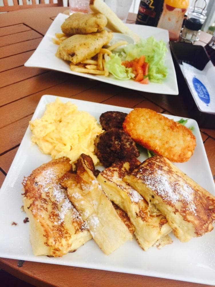 Dining cafe Sea side Terrace by TAKAYA
