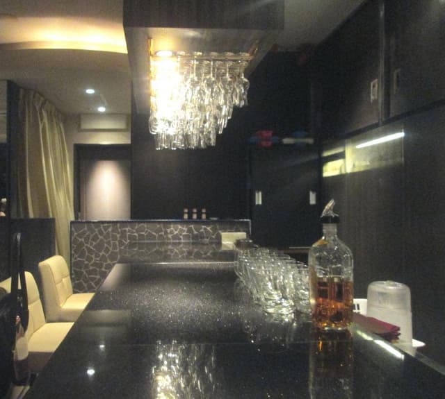 BAR LOUNGE 1818 北新地 - サブ画像3