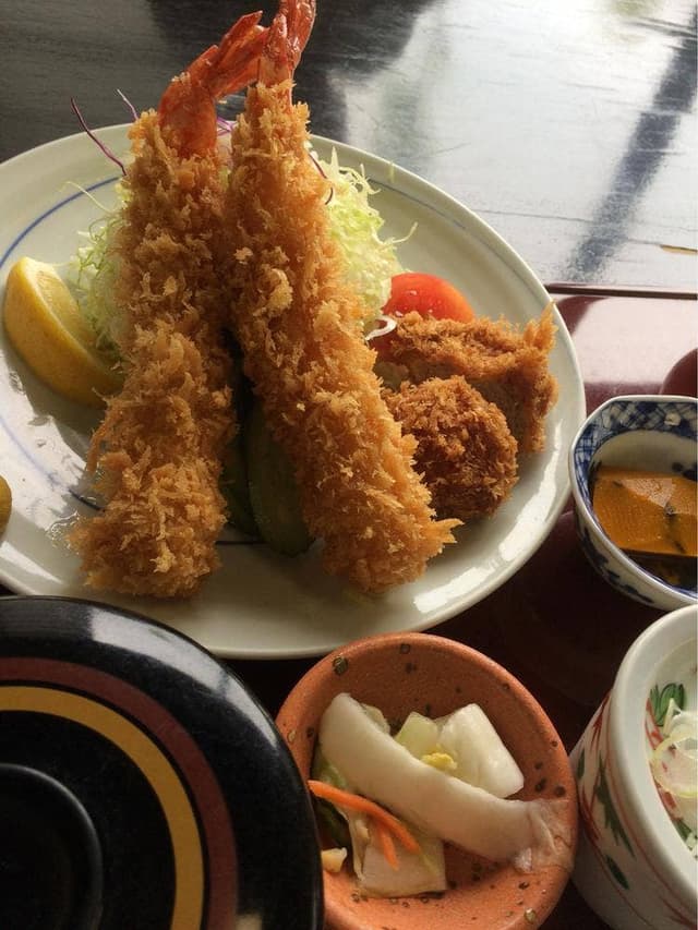 手打ちうどん・そば・和食 三男坊 - サブ画像1