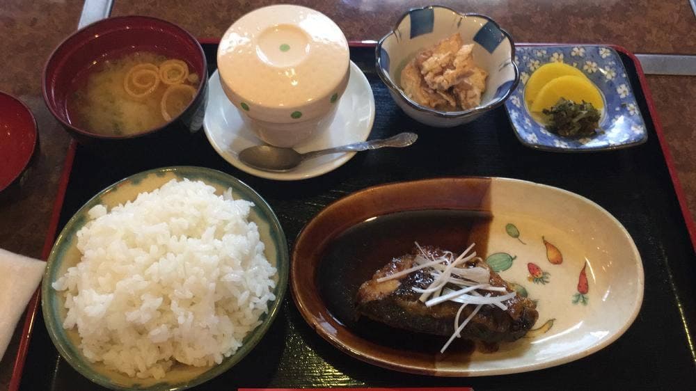 食事処・酒処 信子