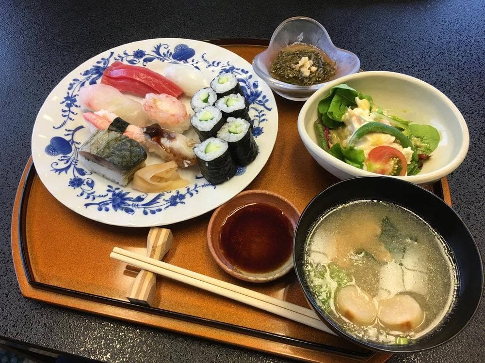 料理・寿司 やわたや