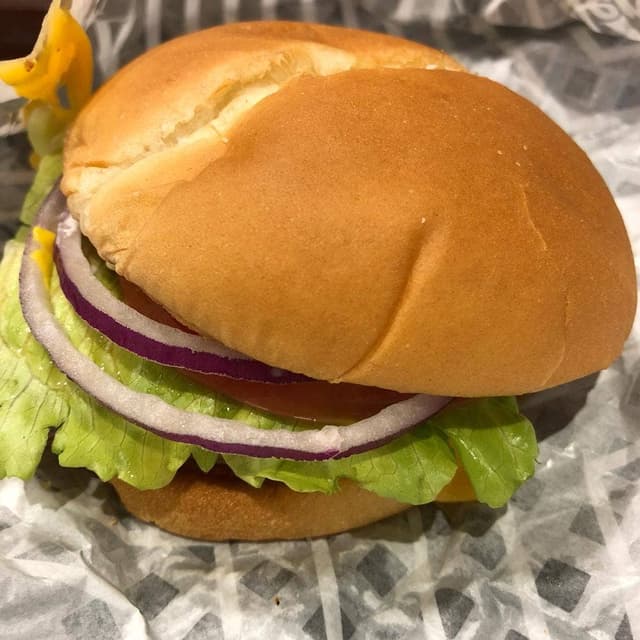 ウェンディーズ・ファーストキッチン 飯田橋ラムラ店 - サブ画像3