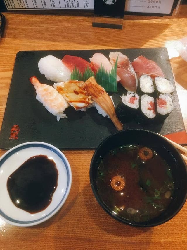 丸まさ鮨 - サブ画像3