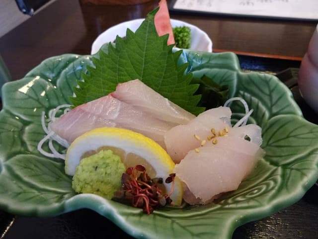 都の城 よし本 - サブ画像3