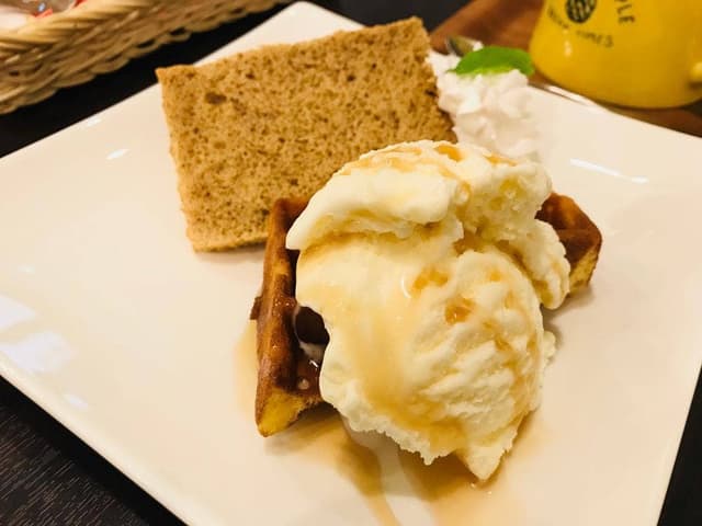 プラレールが走るカフェ 子鉄 - サブ画像2