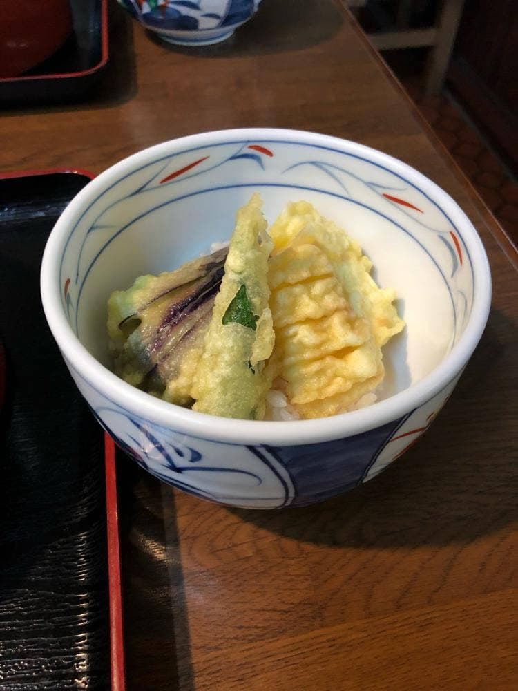 福太郎そば店