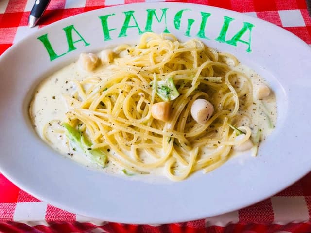 ラ・ファミリア - サブ画像3