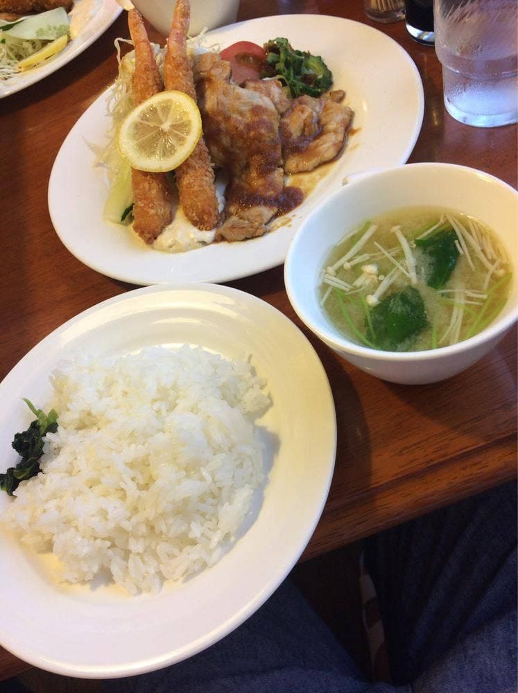 カフェレストラン 東苑